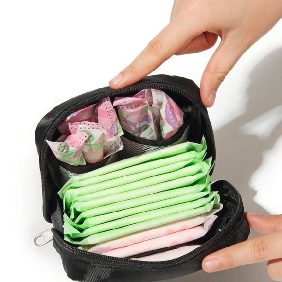 Red Velvet Women's Bag - Picture 3 of 4